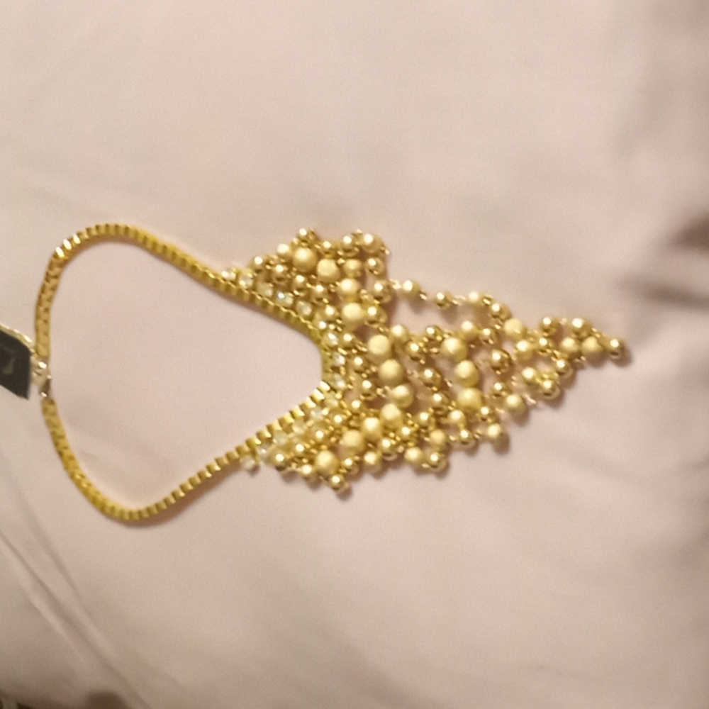 Fashion necklace sparkling gold balls and diamonds